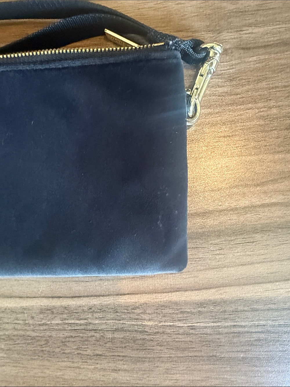 Lululemon Black Velour Wristlet with Gold Hardware! Like new! - Picture 4 of 6